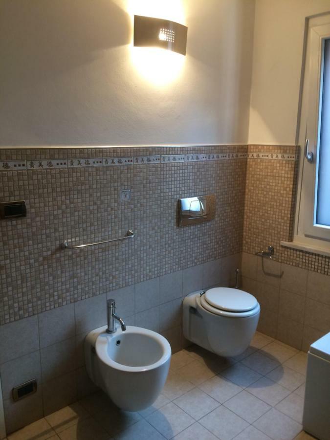 La Porta Nel Giardino Apartment Asti Exterior photo
